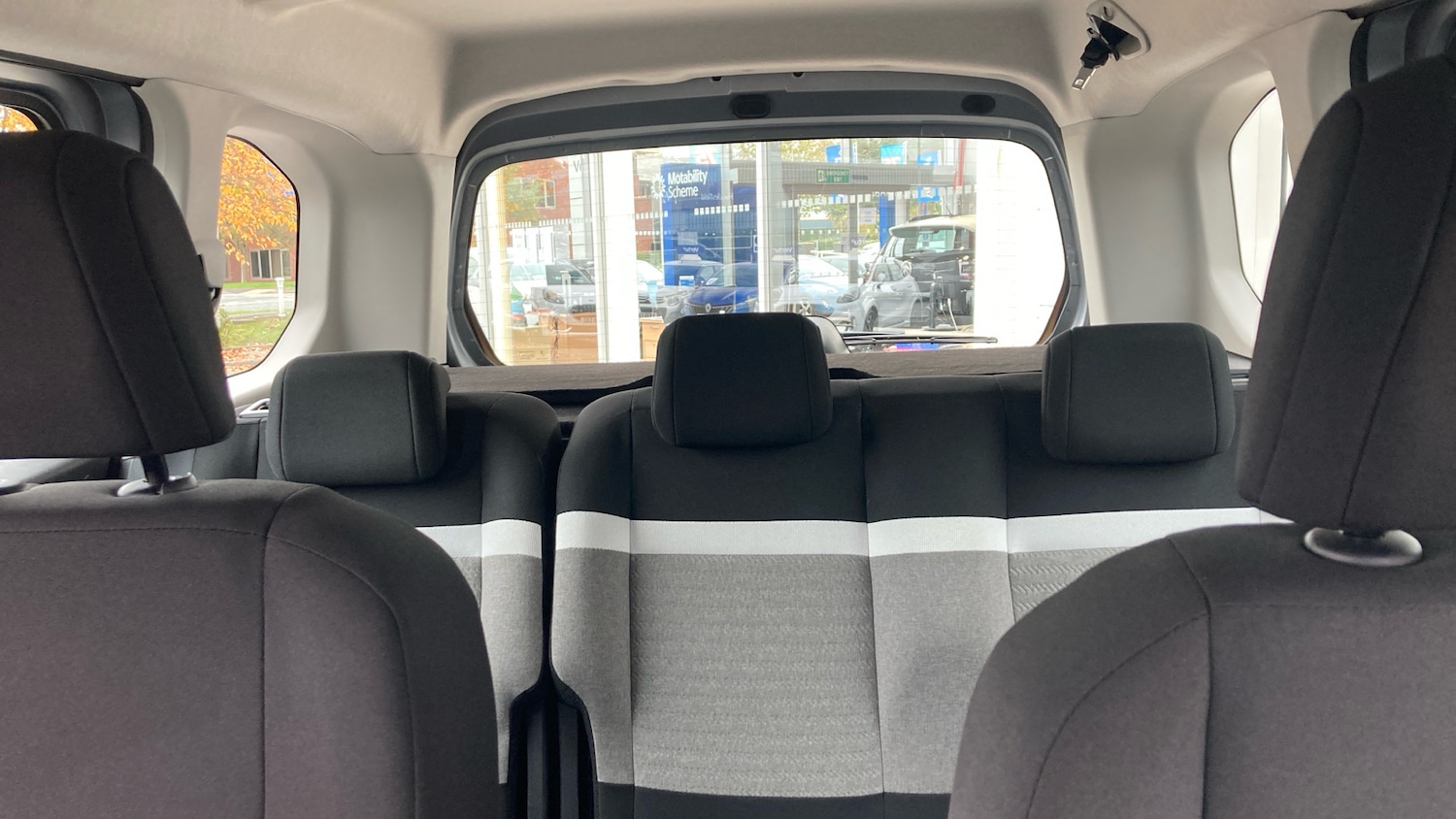 Used Citroen Berlingo 2024 for sale - 76477172: Photo 15