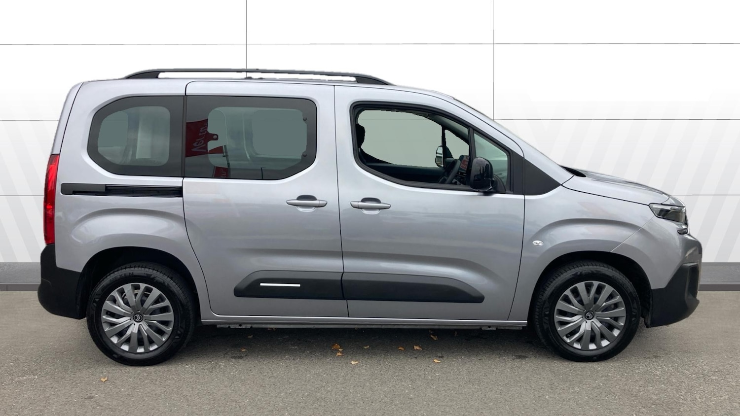 Used Citroen Berlingo 2024 for sale - 76477172: Photo 5
