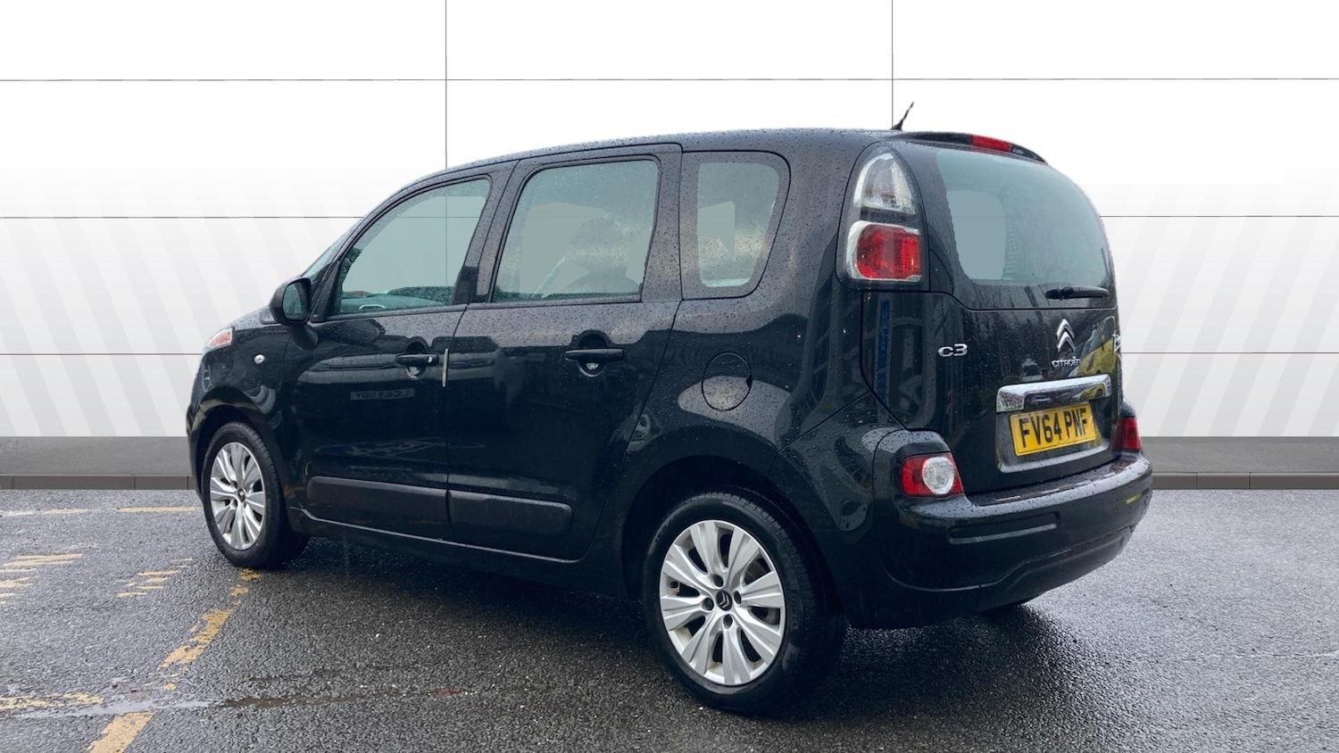 Used Citroen C3 Picasso 2015 for sale - 76835329: Photo 2