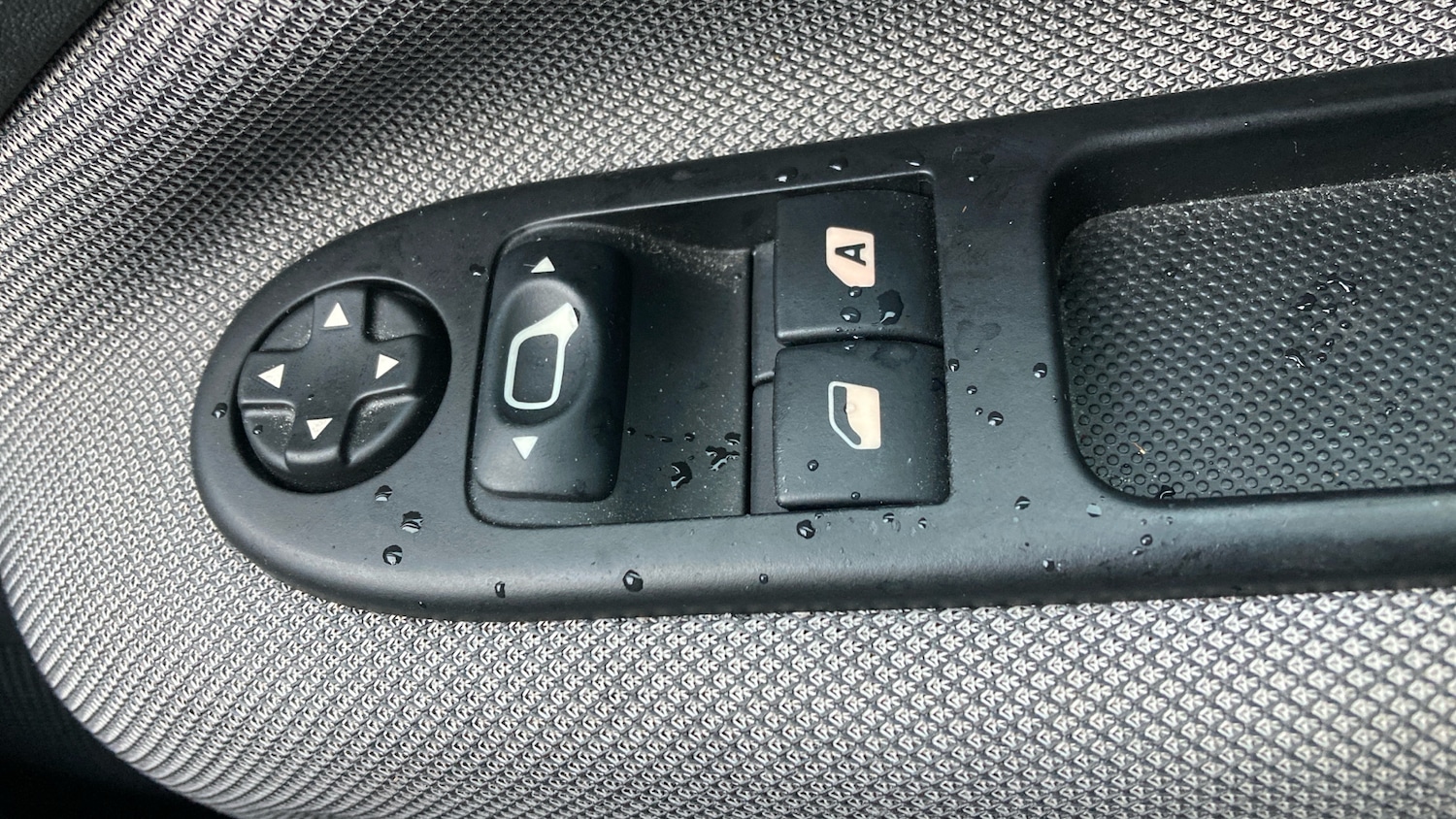 Used Citroen C3 Picasso 2015 for sale - 76835329: Photo 21