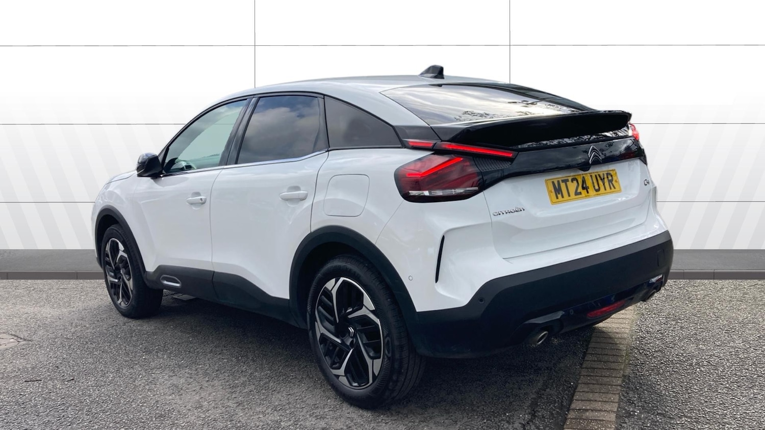 Used Citroen C4 2024 for sale - 77665533: Photo 2