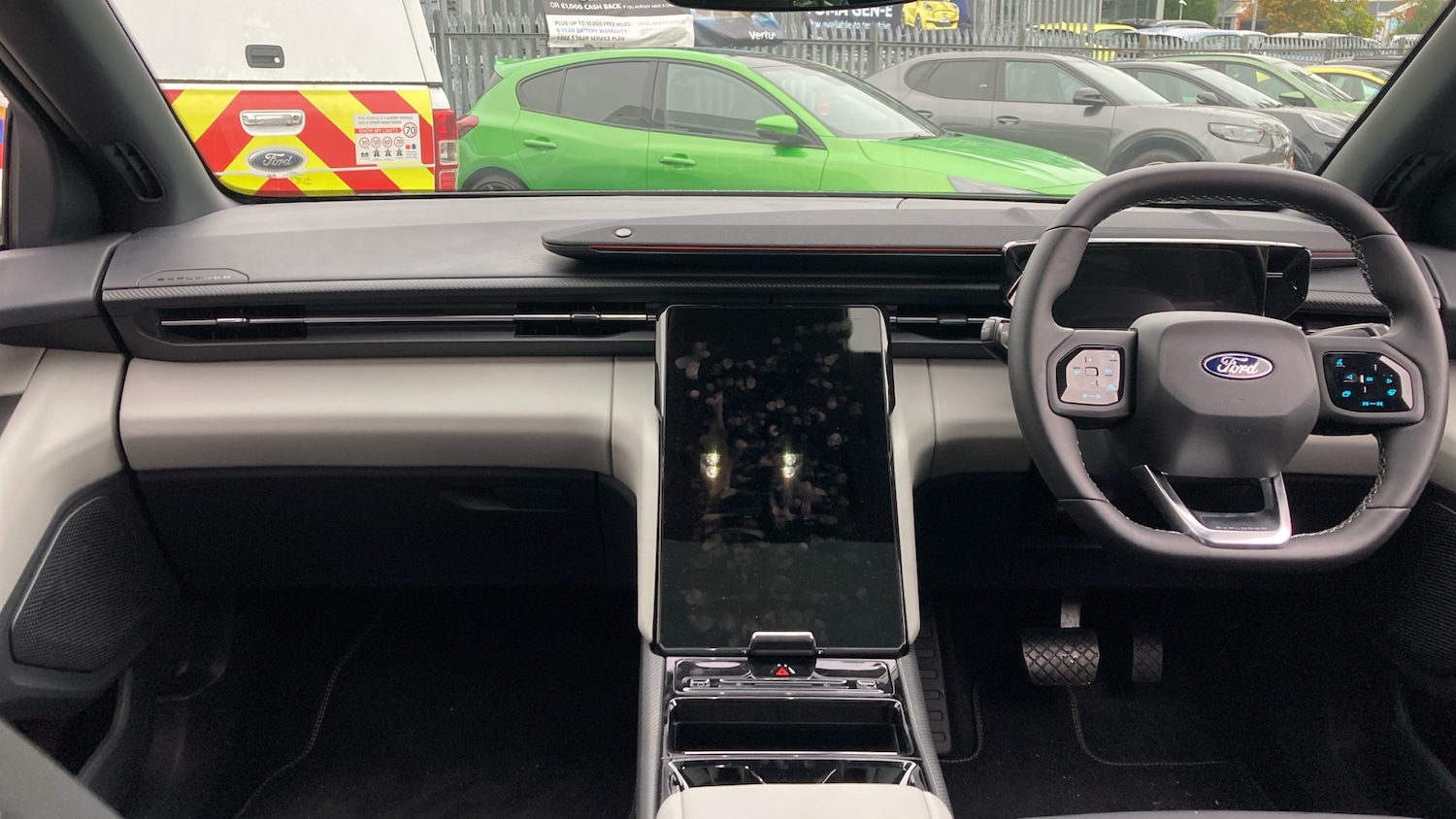 Used Ford Explorer 2025 for sale - 76477166: Photo 10