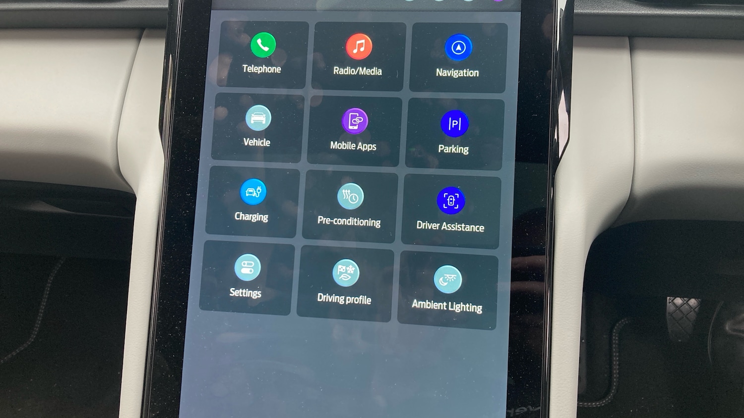 Used Ford Explorer 2025 for sale - 76477166: Photo 33