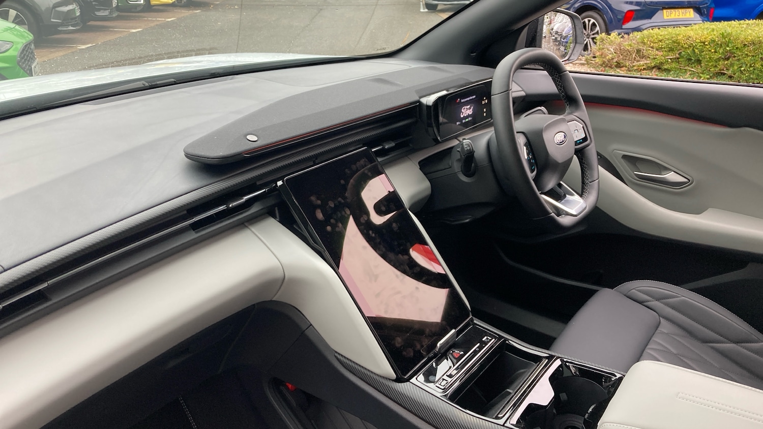 Used Ford Explorer 2025 for sale - 76477166: Photo 9