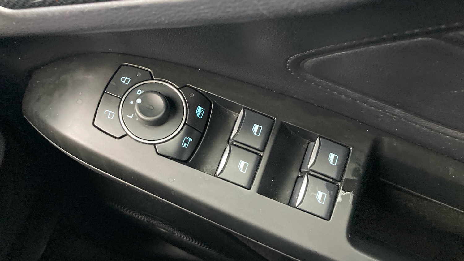 Used Ford Focus 2023 for sale - 76477132: Photo 28