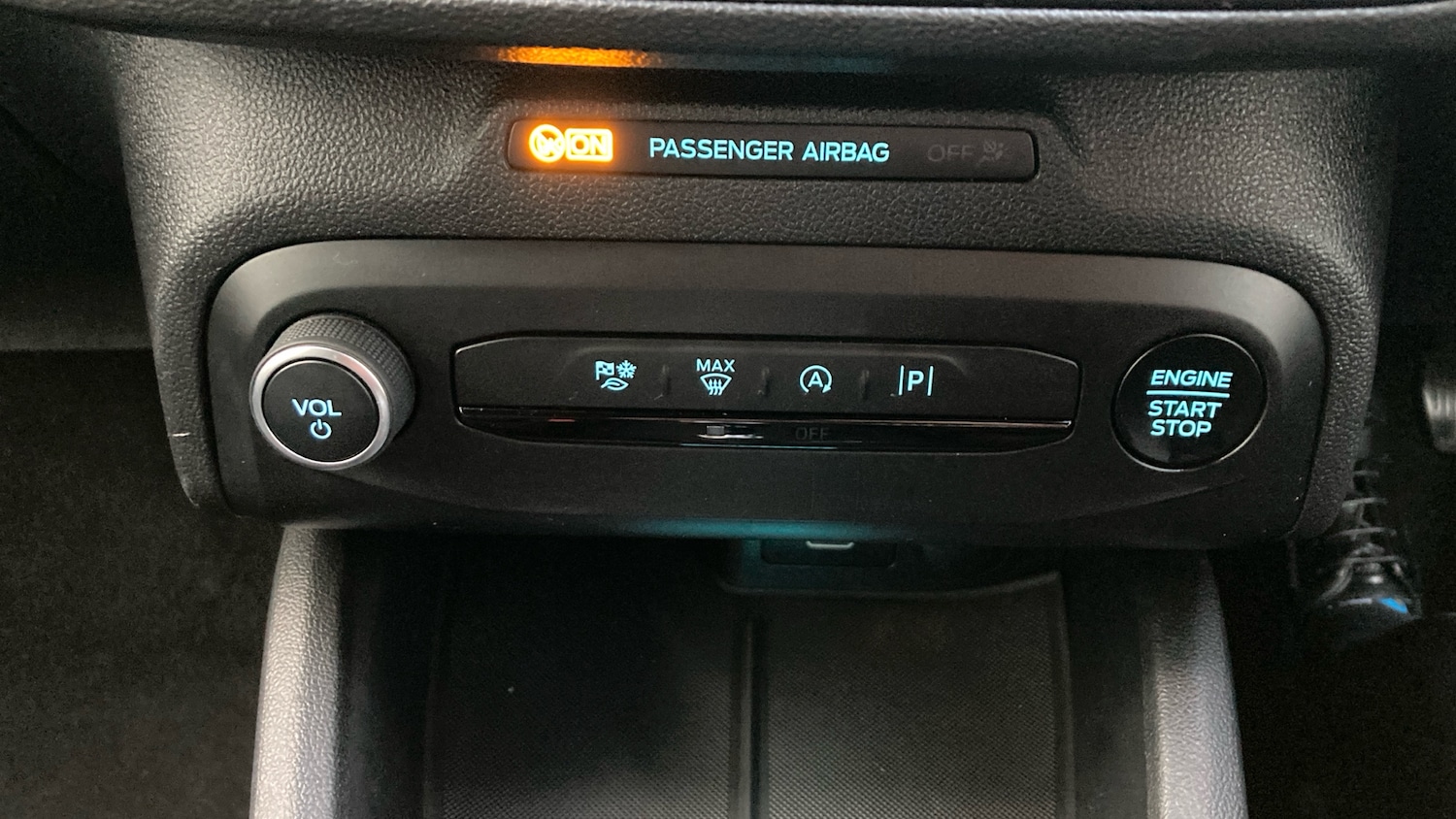 Used Ford Focus 2023 for sale - 76477132: Photo 40