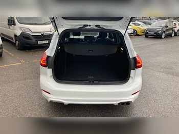 Used Ford Focus 2023 for sale - 76477132: Photo