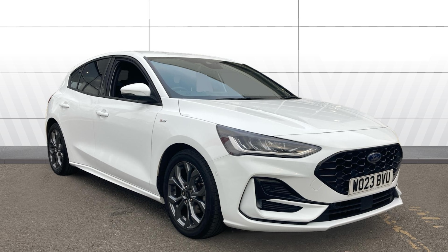 Used Ford Focus 2023 for sale - 76477167: Photo 1