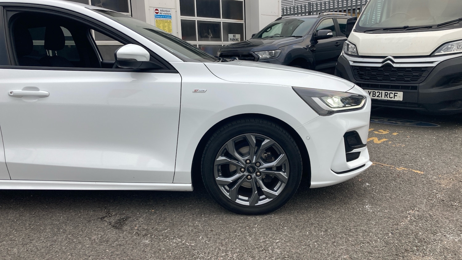 Used Ford Focus 2023 for sale - 76477167: Photo 38