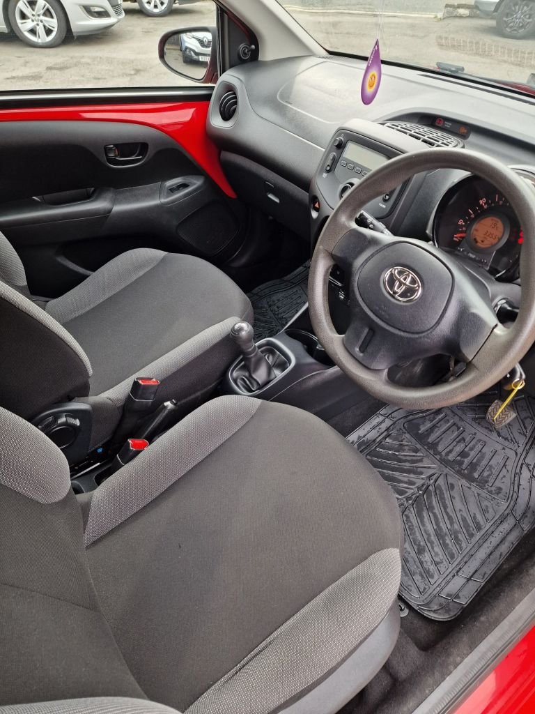 Used Toyota AYGO 2015 for sale - 76546499: Photo 9