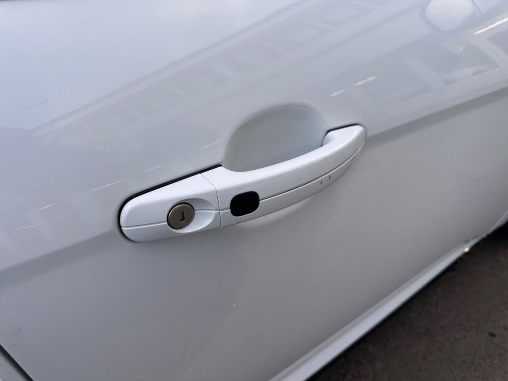 Used Ford Focus 2013 for sale - 77880081: Photo 22