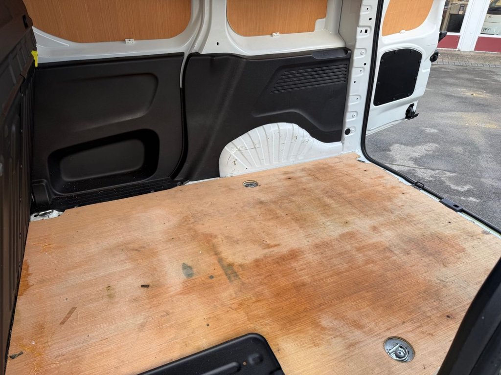 Used Peugeot Partner 2022 for sale - 76868070: Photo 28