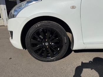 Used Suzuki Swift 2012 for sale - 78444455: Photo