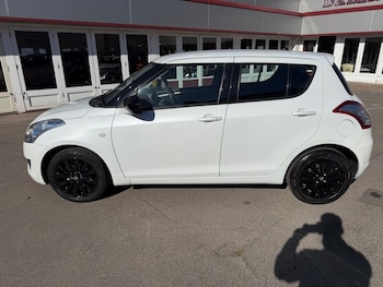 Used Suzuki Swift 2012 for sale - 78444455: Photo