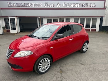 Used Chrysler Ypsilon 2012 for sale - 79300677: Photo
