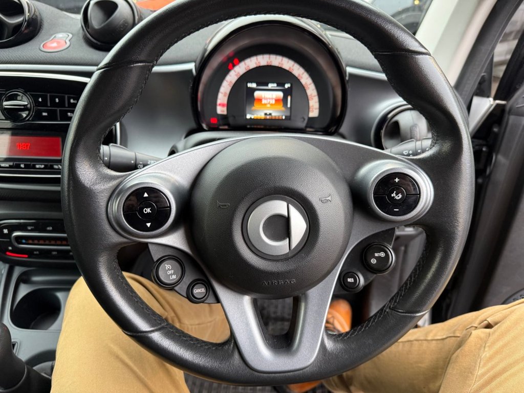 Used smart fortwo 2018 for sale - 77507362: Photo 11