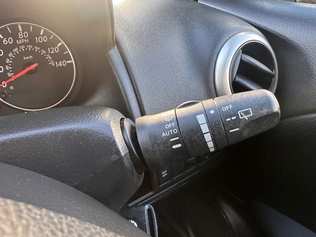 Used Nissan Note 2013 for sale - 76376054: Photo 10