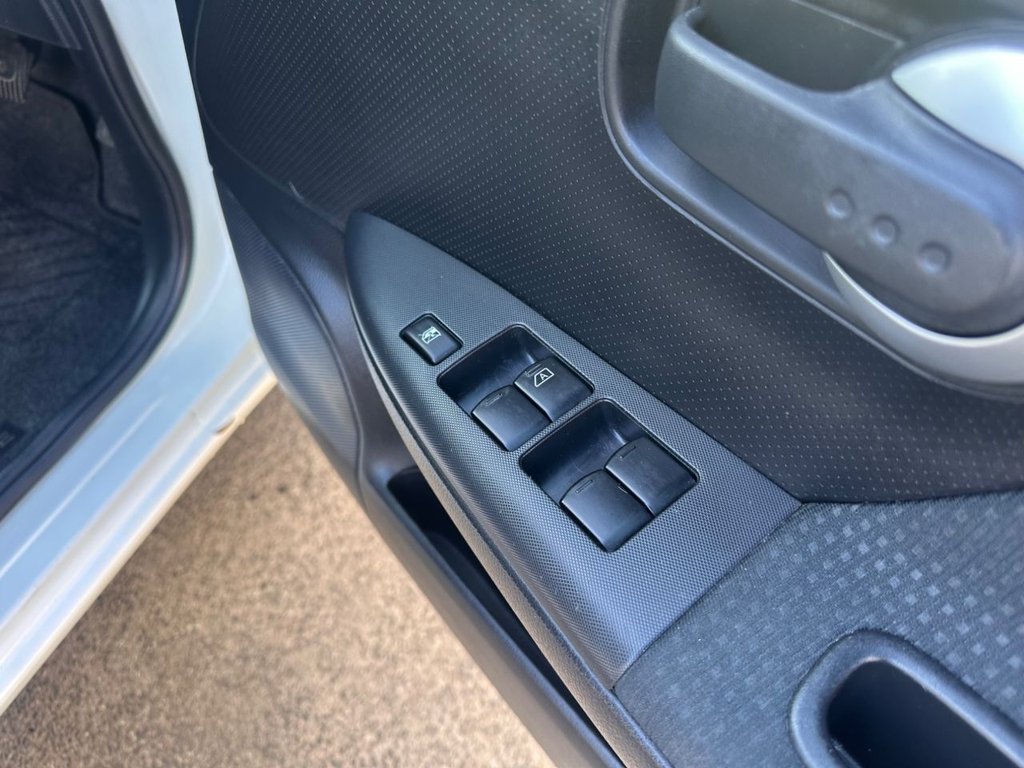 Used Nissan Note 2013 for sale - 76376054: Photo 18