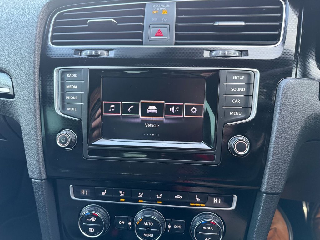 Used Volkswagen Golf 2014 for sale - 77133676: Photo 23