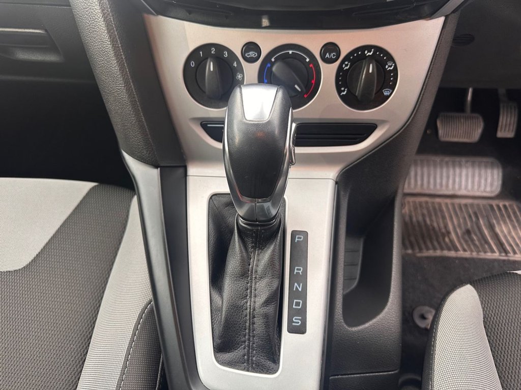 Used Ford Focus 2013 for sale - 76910438: Photo 18