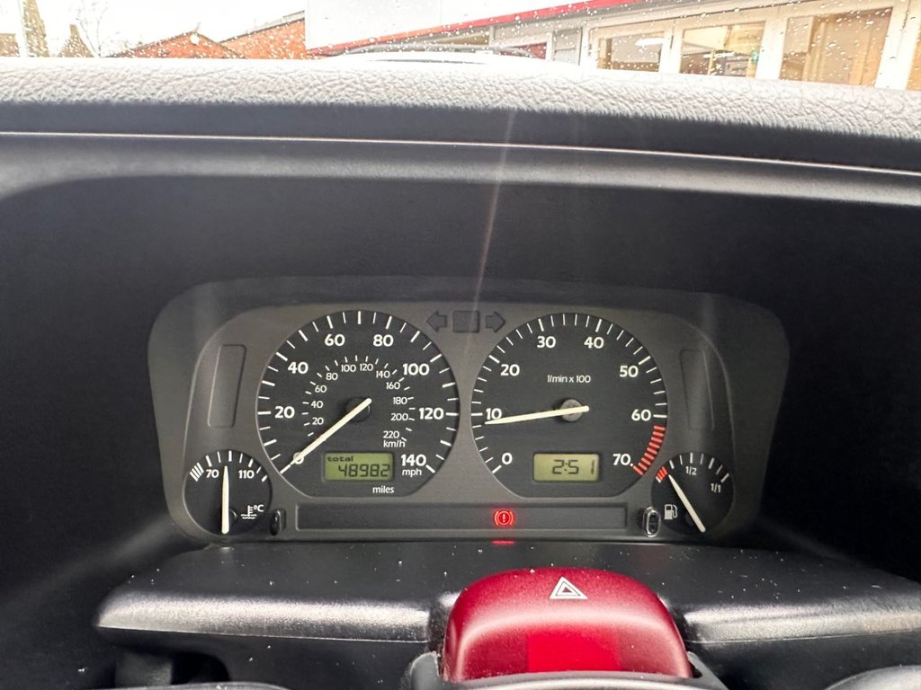 Used Volkswagen Golf 1996 for sale - 77563902: Photo 19