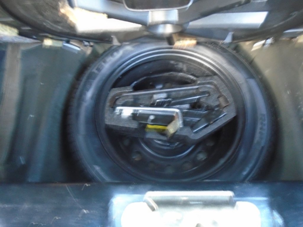 Used Toyota AYGO 2012 for sale - 76941539: Photo 10