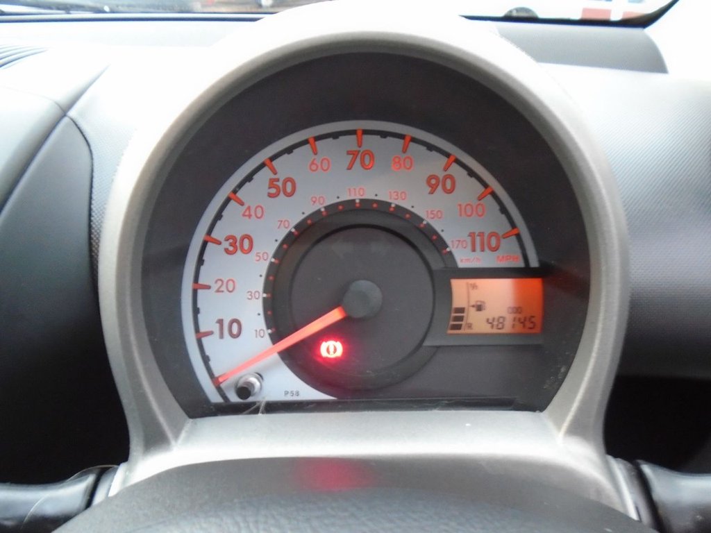 Used Toyota AYGO 2012 for sale - 76941539: Photo 17