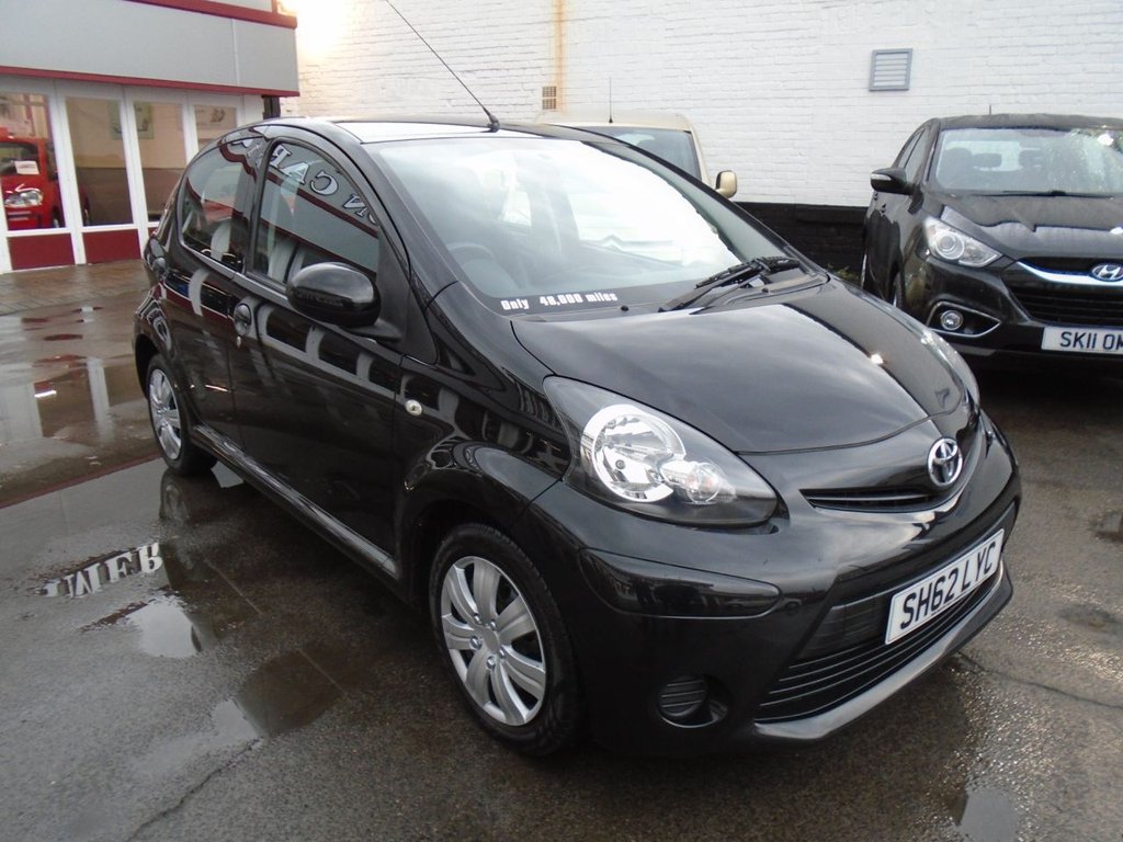 Used Toyota AYGO 2012 for sale - 76941539: Photo 2