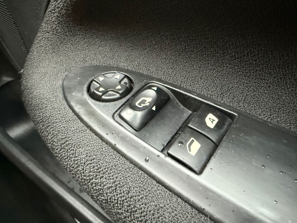 Used Citroen DS3 2015 for sale - 77520929: Photo 3