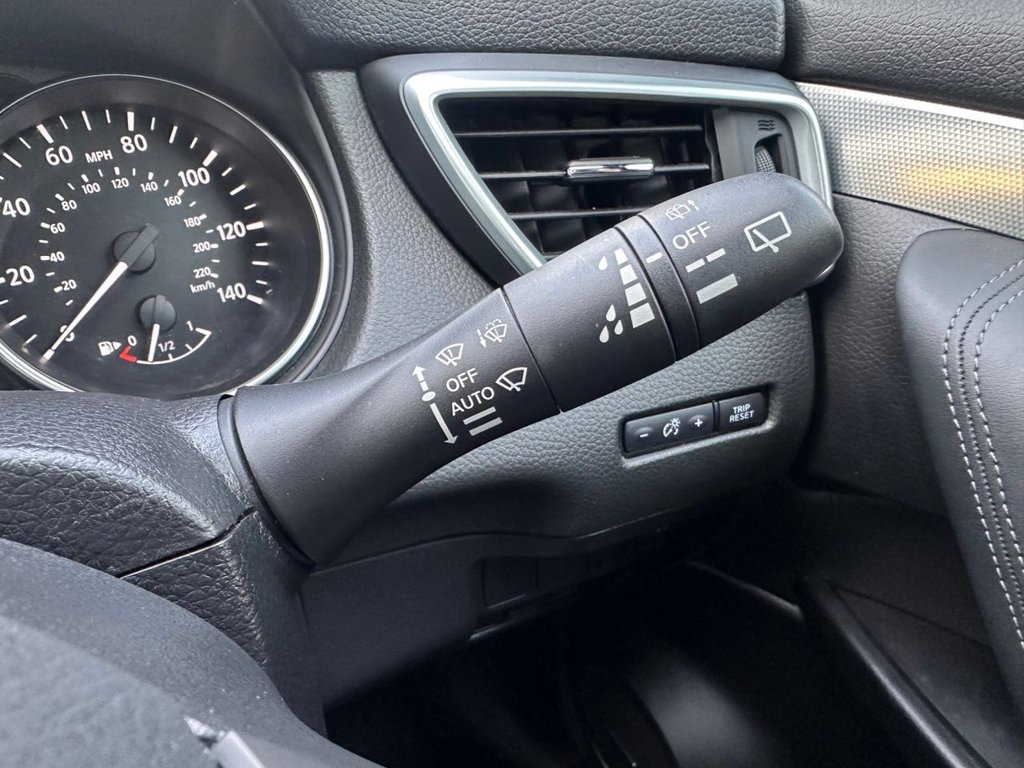 Used Nissan Qashqai 2017 for sale - 77227550: Photo 21