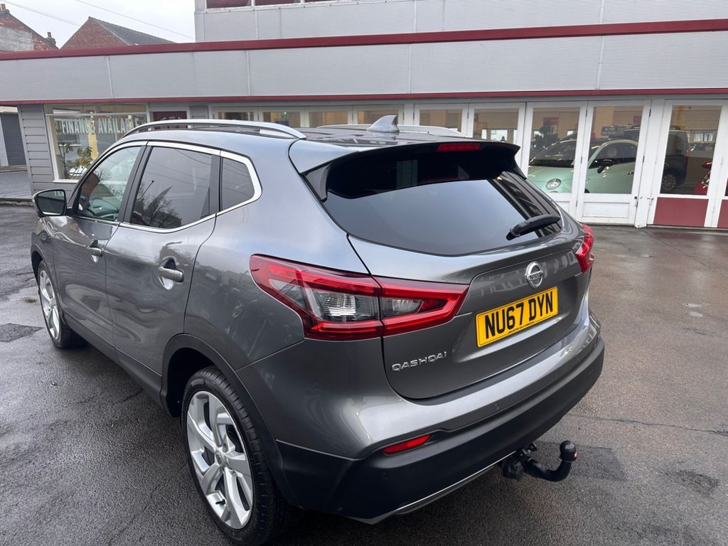 Used Nissan Qashqai 2017 for sale - 77227550: Photo 8