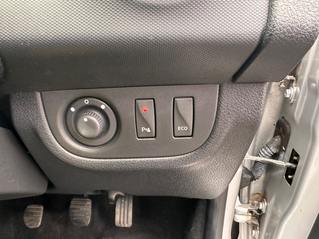 Used Dacia Sandero Stepway 2013 for sale - 77227501: Photo 10