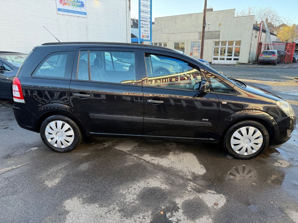 Used Vauxhall Zafira 2010 for sale - 76632483: Photo 12