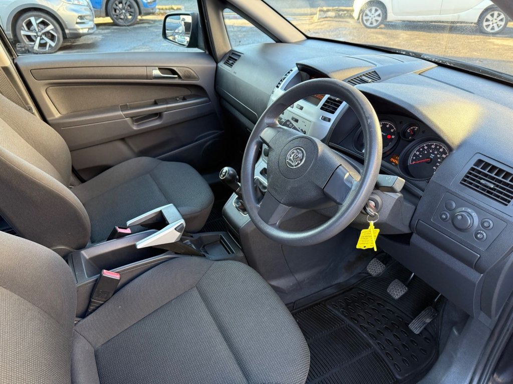 Used Vauxhall Zafira 2010 for sale - 76632483: Photo 13
