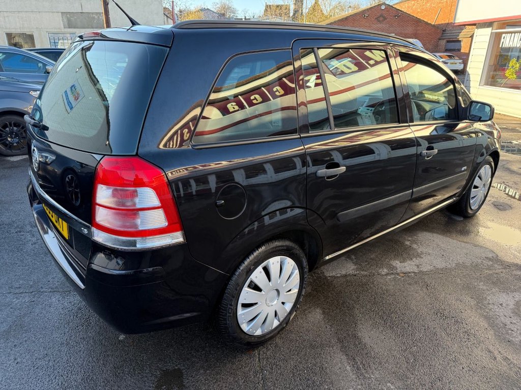 Used Vauxhall Zafira 2010 for sale - 76632483: Photo 20