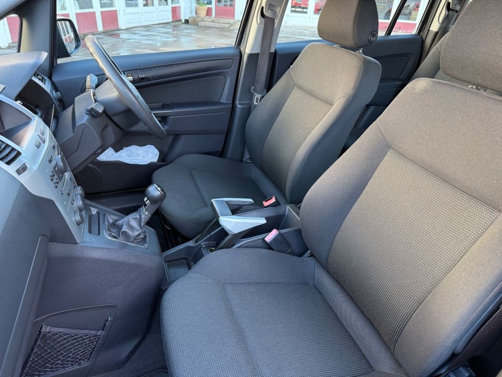 Used Vauxhall Zafira 2010 for sale - 76632483: Photo 27