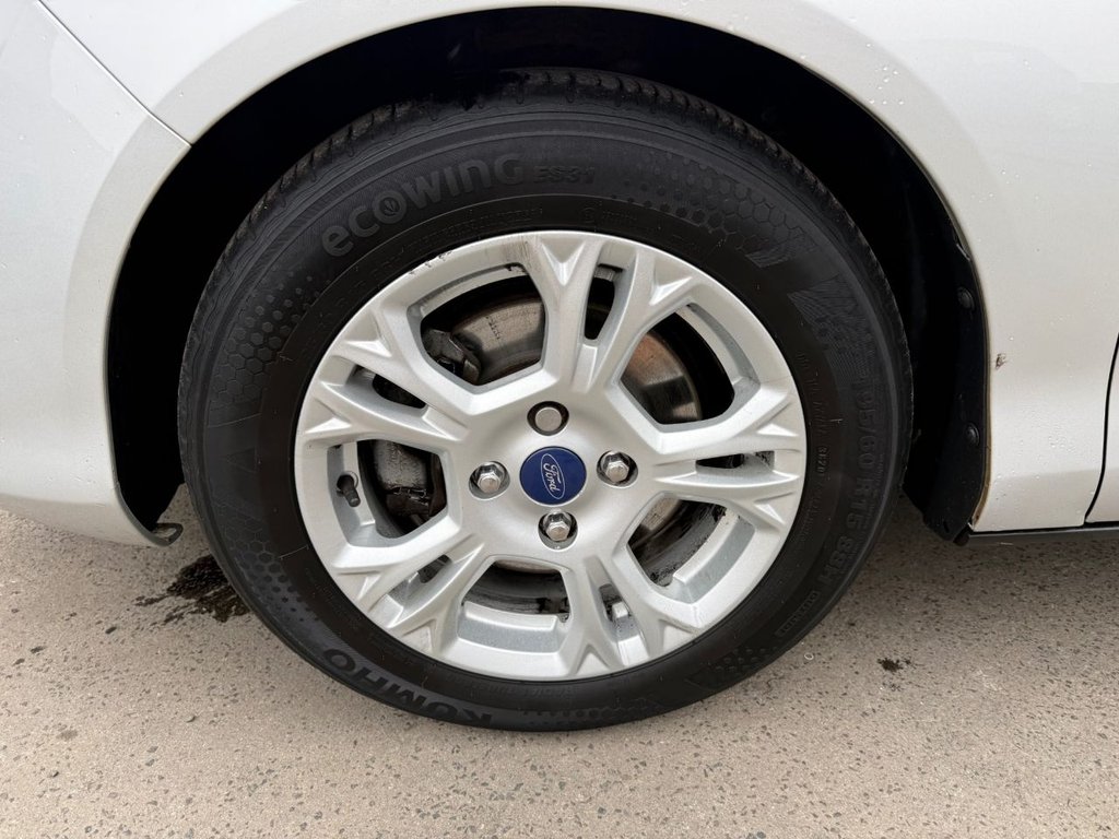 Used Ford B-MAX 2016 for sale - 77798338: Photo 30