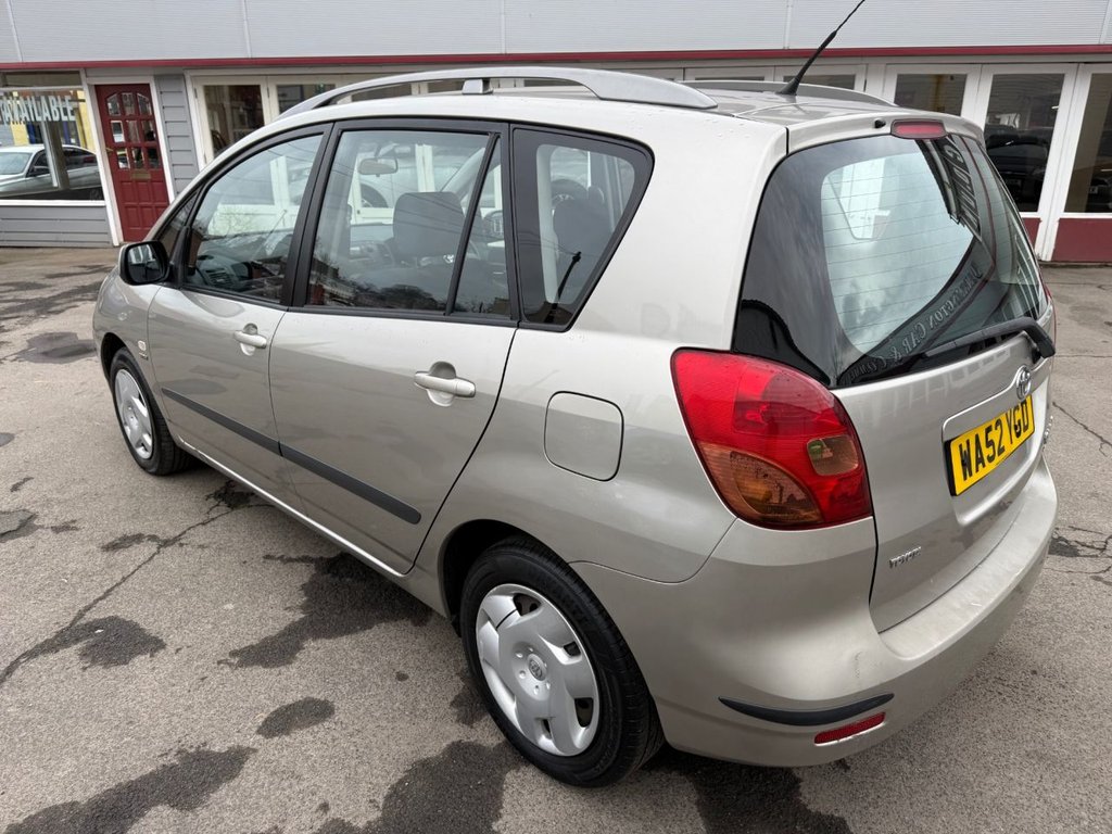 Used Toyota Corolla Verso 2002 for sale - 77708902: Photo 18