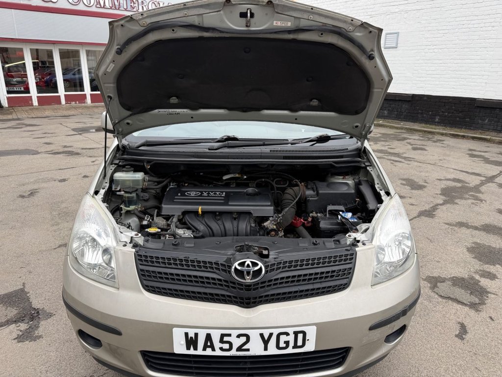 Used Toyota Corolla Verso 2002 for sale - 77708902: Photo 24