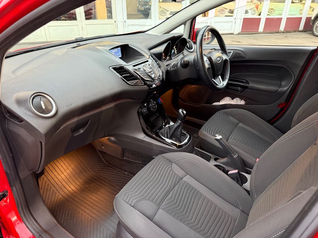 Used Ford Fiesta 2015 for sale - 76820948: Photo 28