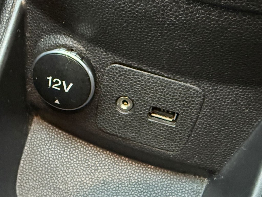 Used Ford Fiesta 2015 for sale - 76820948: Photo 4