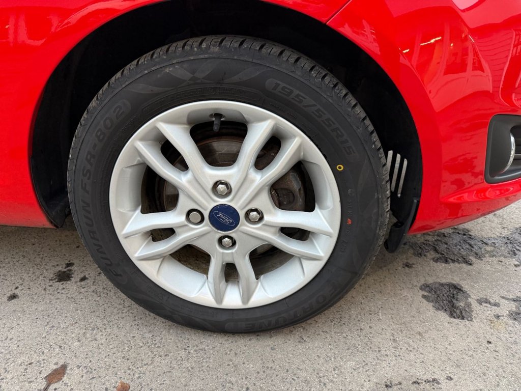 Used Ford Fiesta 2015 for sale - 76820948: Photo 7