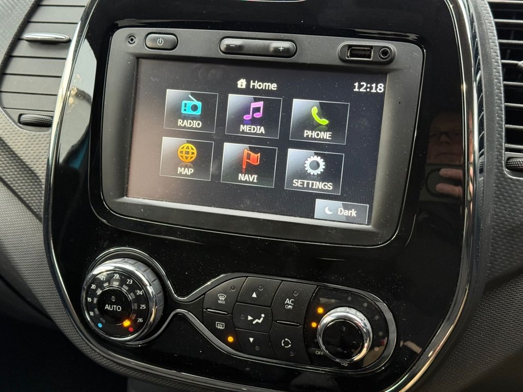 Used Renault Captur 2015 for sale - 77165950: Photo 2