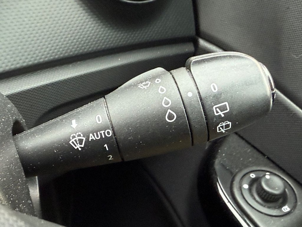 Used Renault Captur 2015 for sale - 77165950: Photo 5