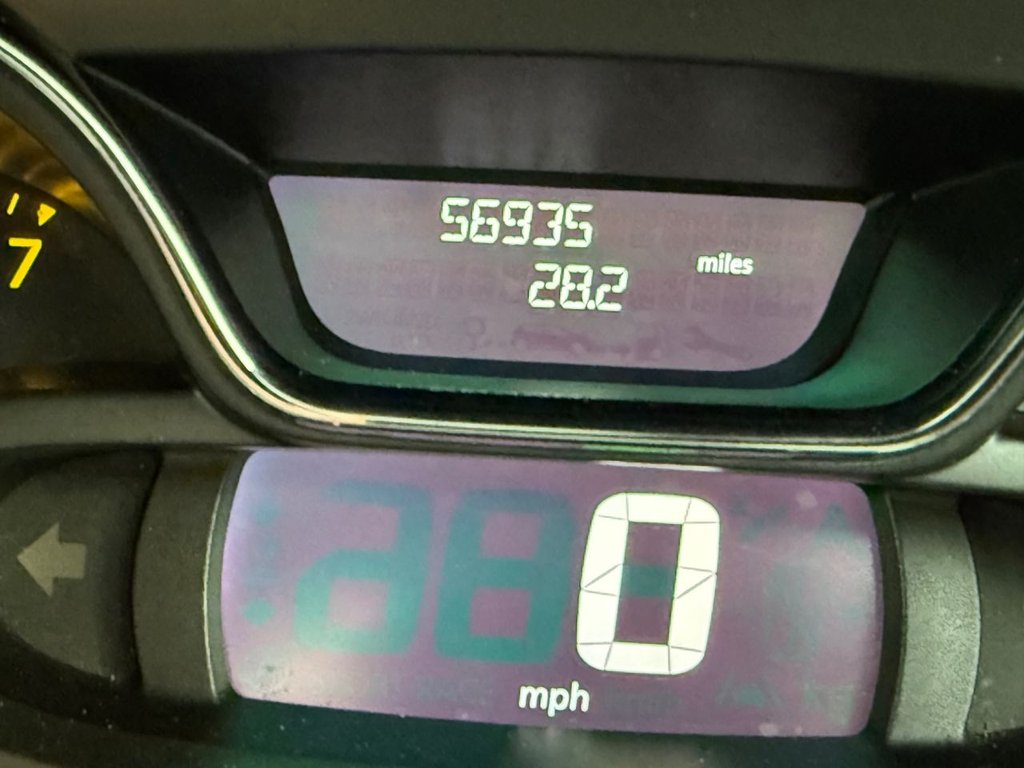 Used Renault Captur 2015 for sale - 77165950: Photo 8