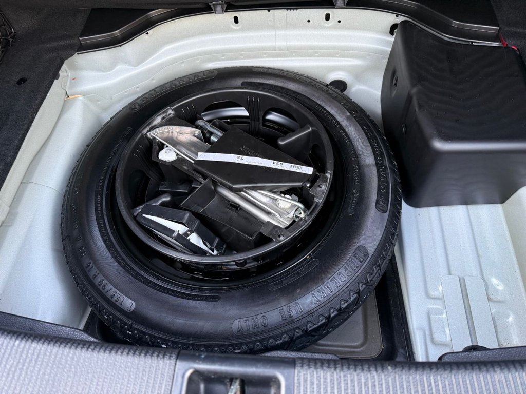 Used Mercedes-Benz C Class 2012 for sale - 77835553: Photo 34