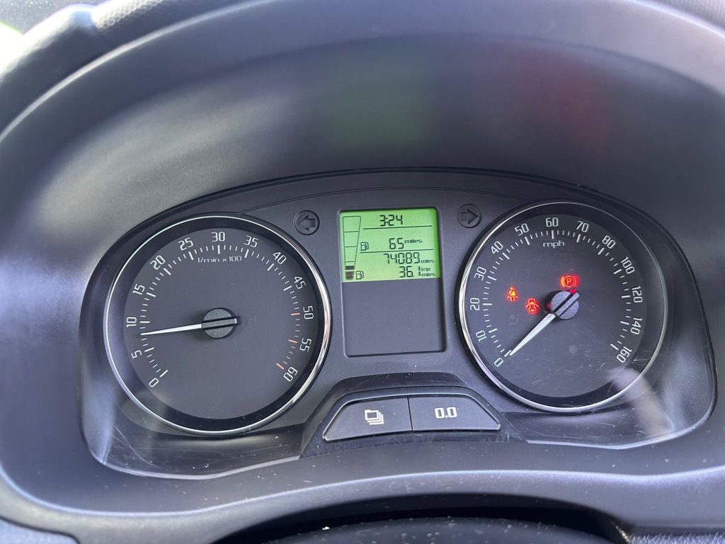 Used Skoda Roomster 2012 for sale - 78044851: Photo 18