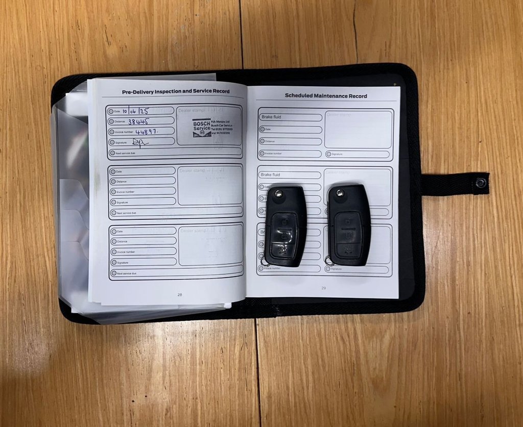 Used Ford Fiesta 2016 for sale - 76642087: Photo 2