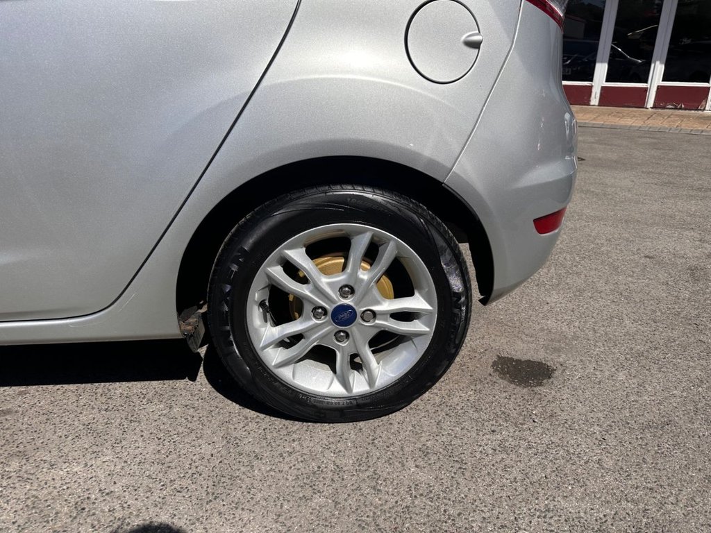 Used Ford Fiesta 2016 for sale - 76642087: Photo 7