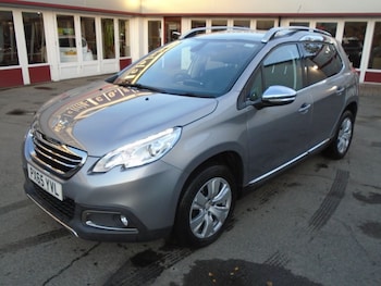 Used Peugeot 2008 2015 for sale - 79394378: Photo